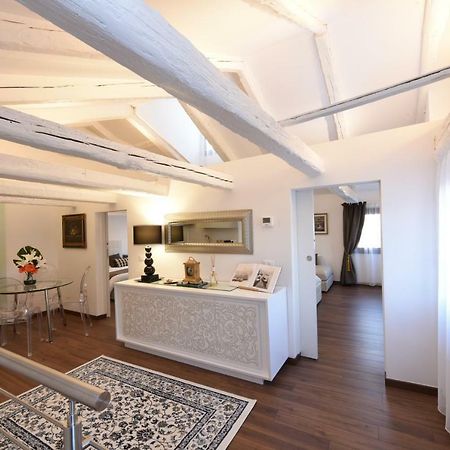 Sweet Apartment Frari Венеція Екстер'єр фото